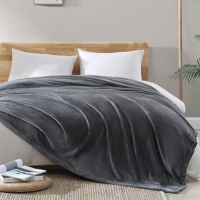 Hansleep Fleece Grey Throw XL Blanket, Super Soft Flannel Fuzzy Plush Cozy Blanket for All Seasons, Grey, Throw XL 50x70 Inches