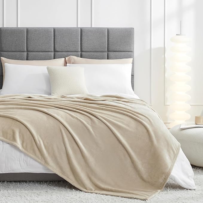 Hansleep Fleece Taupe Throw XL Blanket, Super Soft Flannel Fuzzy Plush Cozy Blanket for All Seasons, Taupe, Throw XL 50x70 Inches