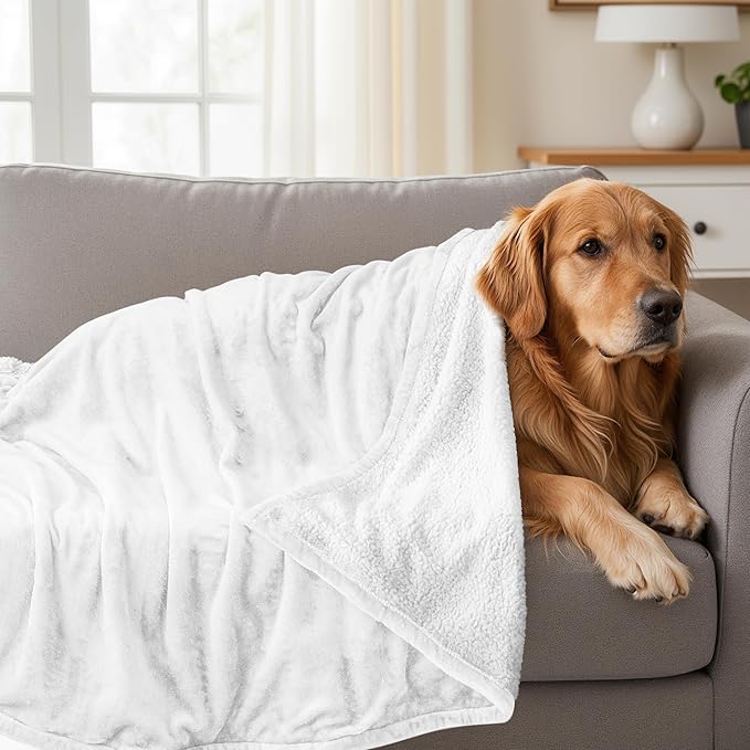 Utopia Bedding Sherpa Blanket California King Size (White, 102x96 Inches) - Soft Lightweight Plush Fleece Reversible Blanket for Bed, Sofa, Couch, Camping and Travel