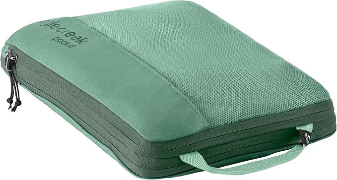 Eagle Creek Pack-It Reveal Compression Cube - Compact Packing Cube for Travel - Durable Suitcase Organizer - Sustainable Material - Easy-Grab Zipper Pulls - Medium - Willow Green