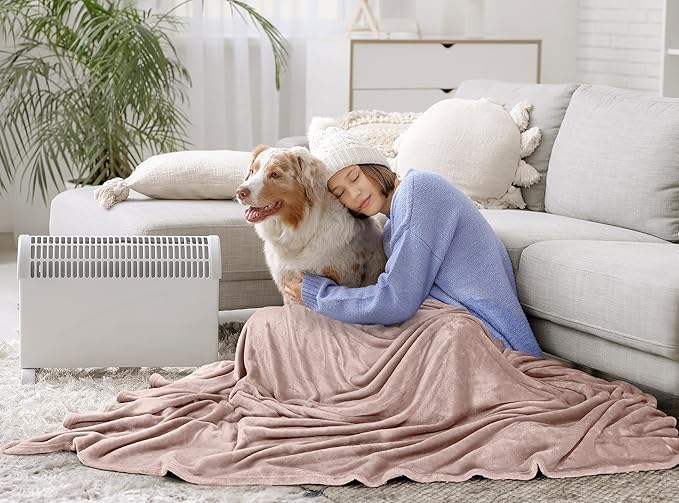 Utopia Bedding Fleece Blanket Twin Size Rose Pink (60x80 Inches) Ultra Soft Warm Lightweight Microfiber Breathable Anti-Static Cozy Winter Bed Blanket, All-Season Home Decor Gift for Men & Women