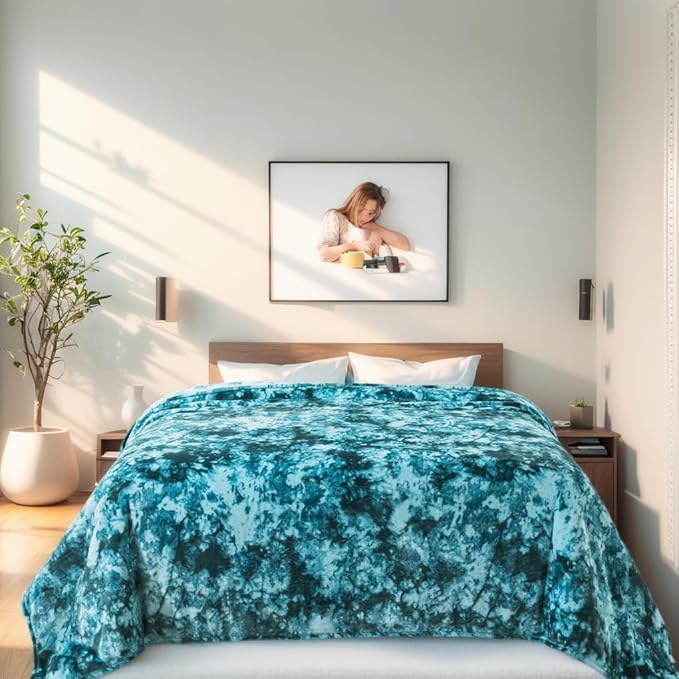 Fuzzy Blanket King Size - Teal, Soft and Comfy, Plush and Furry Faux Fur, Reversible Blankets for King Calking Bed, 90x108 Inches,Teal