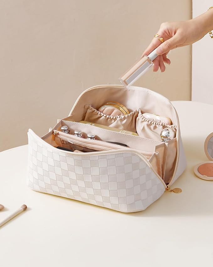 EACHY Travel Makeup Bag, Large Capacity Cosmetic Bag for Women, Waterproof PU Leather, Flat Open Portable Toiletry Bag for Skincare, Brushes & Travel Essentials