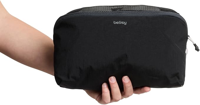 Bellroy Packing Cube 4L (Organizer Packing Pouch with Internal Zip Pocket and Durable, Lightweight Design) - Black