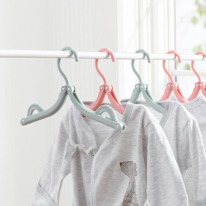 Travel Folding Hanger Household Multifunctional Portable Hanger (Blue Pink Green Beige)