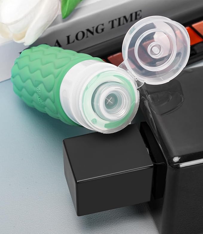 100 ml Silicone Travel Bottles for Toiletries with Labels/Clear Bag, Holiday Travel Essentials Leakproof Refillable Squeeze Travel Size Containers Set for Shampoo and Conditioner