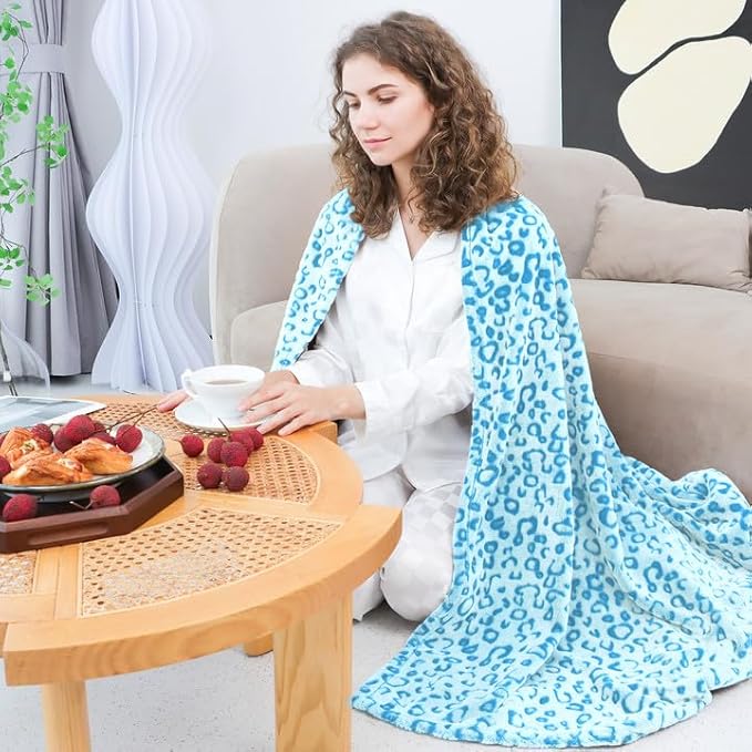 Blue Leopard Print Throw Blanket for Women, Ultra Soft Warm Cheetah Blanket, Fleece Throw for Bed Sofa Couch, Home Decor Living Room Bedroom Decor, Mothers Day Birthday Gifts for Mom Grandma, 50"x60"
