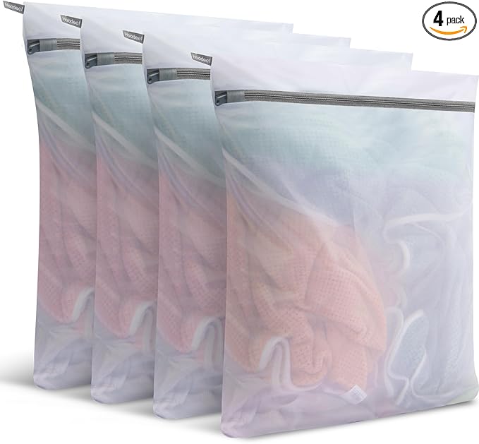 Laundry Bags Mesh Wash Bags,16"×20" Mesh Laundry Bags for Delicates, Laundry Bag for Delicates,Garment Bag for Washing Machine (Large,4 Pack)