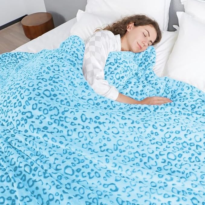 Blue Leopard Print Throw Blanket for Women, Ultra Soft Warm Cheetah Blanket, Fleece Throw for Bed Sofa Couch, Home Decor Living Room Bedroom Decor, Mothers Day Birthday Gifts for Mom Grandma, 50"x60"