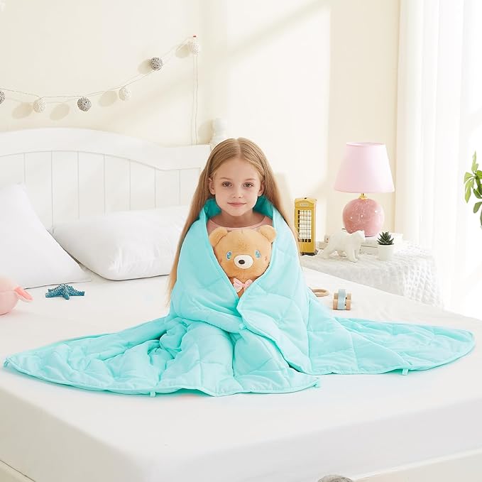 L'AGRATY Weighted Blanket - 36"x48" 3lbs Microfiber Material with Glass Beads Small Blanket for All-Season Summer Fall Winter Soft Thick