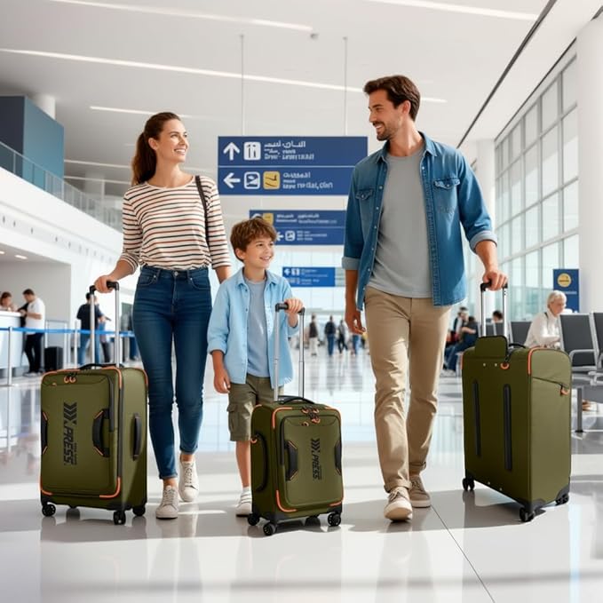 3-Piece Softside Upright Luggage Set with Front Open Pocket, Lightweight and Waterproof Durable Suitcase Sets Double Spinner Wheels（Green, 22in/26in/30in）