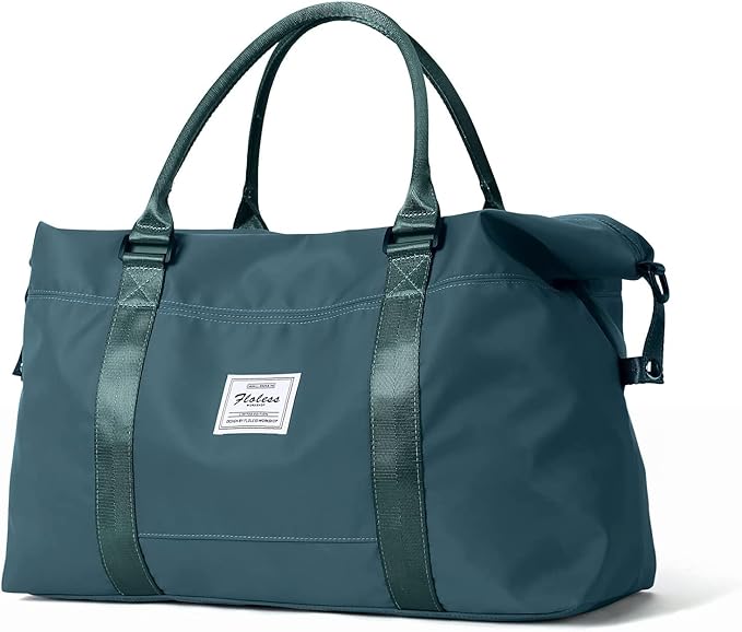 Small Gym Duffle Bag for Women, Mini Cute Weekender Handbag Carry on Travel Bag for Airplane, Water Resistant Sports Yoga Tote Bag with Dry Wet Separated Pocket