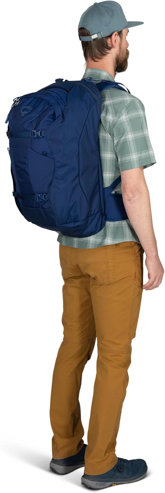 Osprey Farpoint 40L Men's Travel Backpack - Carry On Bag with Laptop Sleeve and Toiletry Pocket, Sawdust