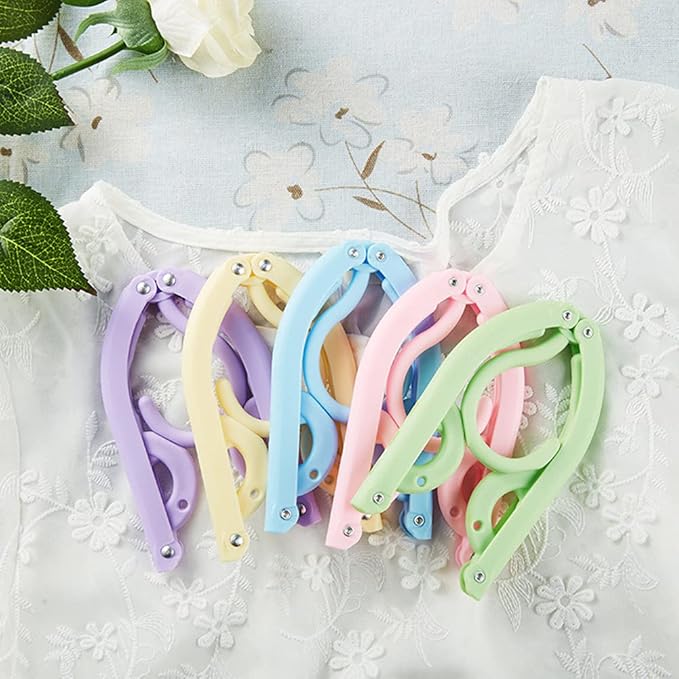 EAVOQLB 10 PCS Portable Folding Clothes Hangers Retractable Plastic Non Slip Clothing Hangers for Kids and Adults