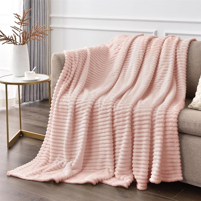 BEDELITE Fleece Blanket Twin Size – 3D Ribbed Jacquard Soft and Warm Decorative Fuzzy Blankets – Cozy, Fluffy, Plush Lightweight Throw Blankets for Couch, Bed, Sofa(Light Pink, 60x80 inches)