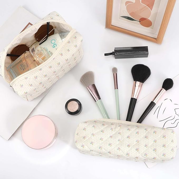 EIMMBD Makeup Bag 3 Pieces Large Capacity Checkered Cosmetic Bag Travel Toiletry Bag Organizer Cute Makeup Bag Pouch Storage Bag for Women(Beige Floral)