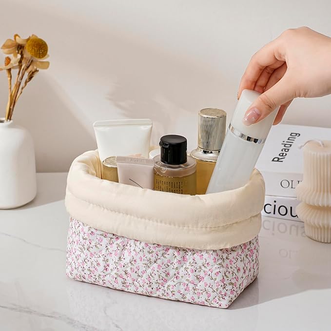 uekeboag Cotton Quilted Seersucker Makeup Bag with Canvas Lining,Coquette Aesthetic Cute Travel Toiletry Bag,Drawstring Gift Bag for Women and Girls（Pinkfloral）