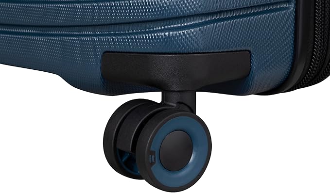 It Luggage Precursor Titan 21" Hardside Carry On 8 Wheel Expandable Spinner, Majolica Blue