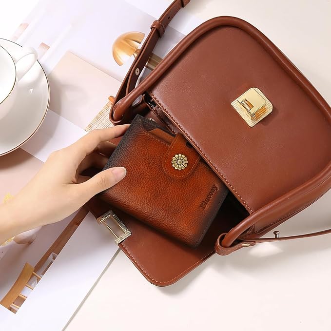 Wallet Women,RFID Blocking Leather Womens Wallet Bifold Compact Card Holder Small Wallet for Women with Removable ID Window Brown