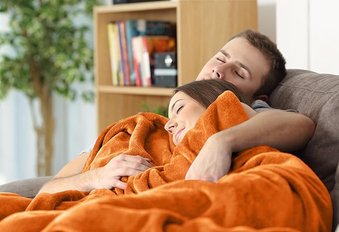 Utopia Bedding Fleece Blanket Queen Size Burnt Orange 300GSM Luxury Fuzzy Soft Anti-Static Microfiber Bed Blanket (90x90 Inch)