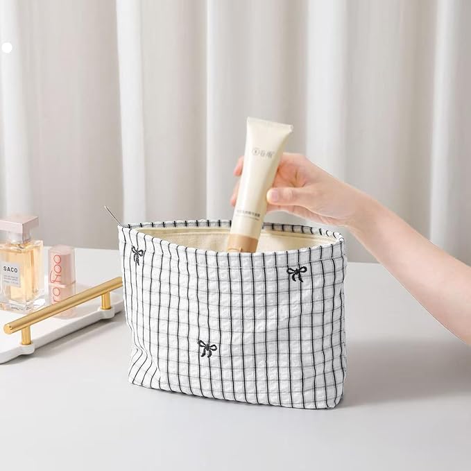 HAPPYHEIDI Makeup Bag Set for Organizing and Traveling, White Checkered Nylon Pouch, Plaid, Zipper Closure, Large 10.2x7.8 Inches