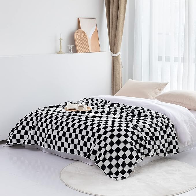 LOMAO Throw Blankets Flannel Blanket with Checkerboard Grid Pattern Soft Throw Blanket for Couch, Bed, Sofa Luxurious Warm and Cozy for All Seasons (Black, 60"x80")