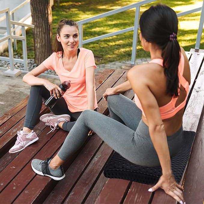 Esme L&H Stadium Seat Cushions, 3D Mesh Fabric Bleacher Cushion, Portable Stadium Seat Cushion for Bleachers