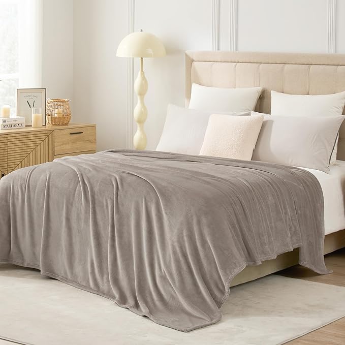 Hansleep Fleece Mocha Brown Twin Blanket, Soft Flannel Fuzzy Plush Cozy Blanket for All Seasons, Mocha Brown, Twin 60x80 Inches