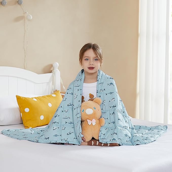 L'AGRATY Weighted Blanket - 36"x48" 3lbs Microfiber Material with Glass Beads Small Blanket for All-Season Summer Fall Winter Soft Thick