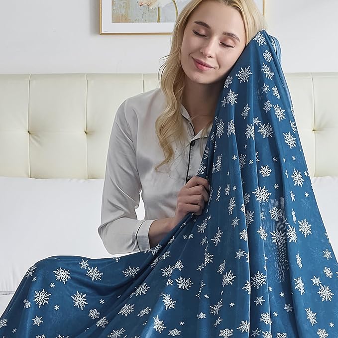OIGAE Cooling Blanket for Hot Sleepers - Soft & Lightweight Summer Cold Blanket for Night Sweats | Perfect for Bed, Couch, Sofa (Dark Blue, Throw 50'' x 70'')