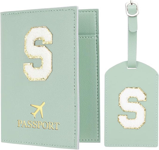 PATIKIL Passport Holder for Travel, Initial Passport Cover and Luggage Tag Set with Alphabet Chenille Letter Patch Travel Wallet Bag Suitcase Identifier for Women Family Travel Green S