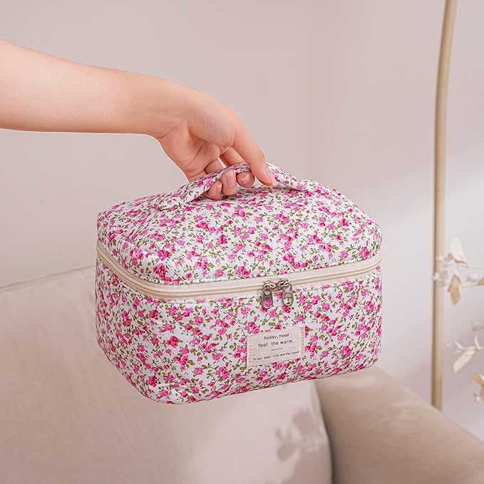 uekeboag Large Travel Quilted Makeup Bag for Women, Floral Cotton Cosmetic Bag, Coquette Aesthetic Floral Toiletry Organizer Bag