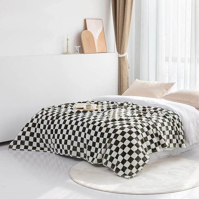 LOMAO Throw Blankets Flannel Blanket with Checkerboard Grid Pattern Soft Throw Blanket for Couch, Bed, Sofa Luxurious Warm and Cozy for All Seasons (Dark Olive, 90"x90")