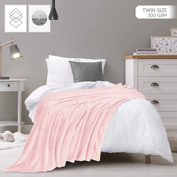 Utopia Bedding Fleece Blanket Twin Size Pink 300GSM Luxury Anti-Static Fuzzy Soft Microfiber Dorm Bed Blanket for Girls (60x80 Inch)