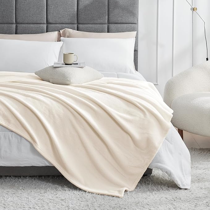 Hansleep Fleece Queen Blanket for Bed Fleece Beige, Queen Size Super Soft Flannel Fuzzy, Plush Cozy Blanket for All Seasons, Beige, Queen 90x90 Inches