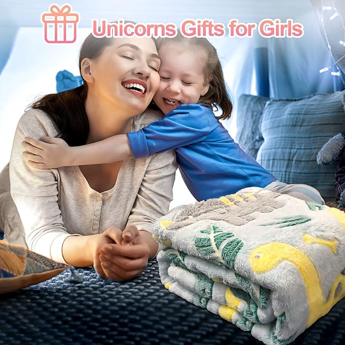 TEHALK Dinosaur Fleece Blanket, 40x60in, Glow in The Dark, Soft Throw Blanket for Boys/Kids, Birthday Gifts