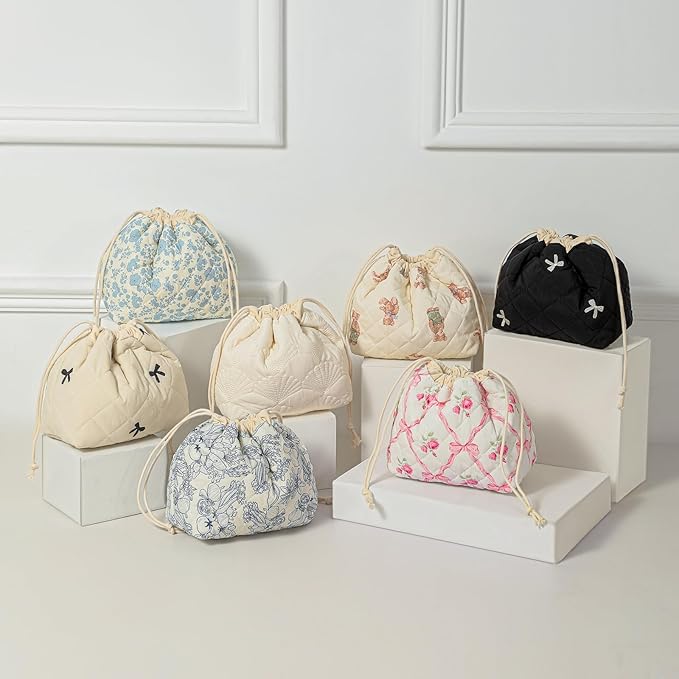 Cotton Quilted Drawstring Makeup Bag with Canvas Lining,Coquette Aesthetic Cute Travel Toiletry Bag,Drawstring Gift Bag for Women and Girls（02Light Blue Flower）