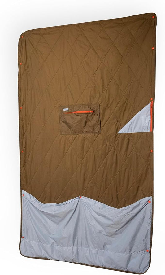 Gravel Layover Travel Blanket – Ultra-Light Compact Blanket for Camping and Outdoor Adventures - Down Alternative Portable Travel Blanket for Layovers & Road Trips (Desert Lake)