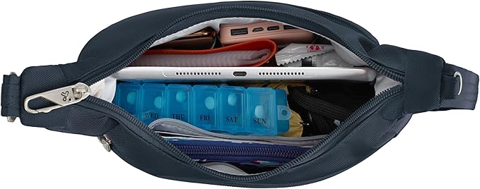 Travelon Anti-Theft Classic Essential Messenger Bag