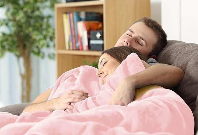 Utopia Bedding Fleece Blanket King Size Pink 300GSM Luxury Fuzzy Soft Anti-Static Microfiber Bed Blanket (90x102 Inch)