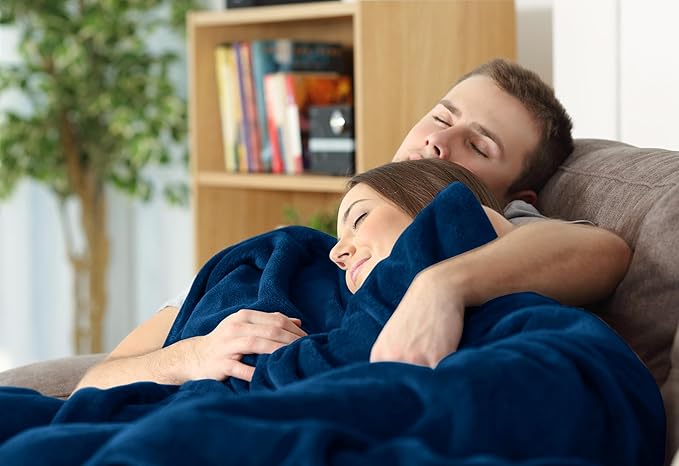 Utopia Bedding Fleece Blanket Twin Size Navy (60x80 Inches) Ultra Soft Warm Lightweight Microfiber Breathable Anti-Static Cozy Winter Bed Blanket, All-Season Home Decor Gift for Men & Women