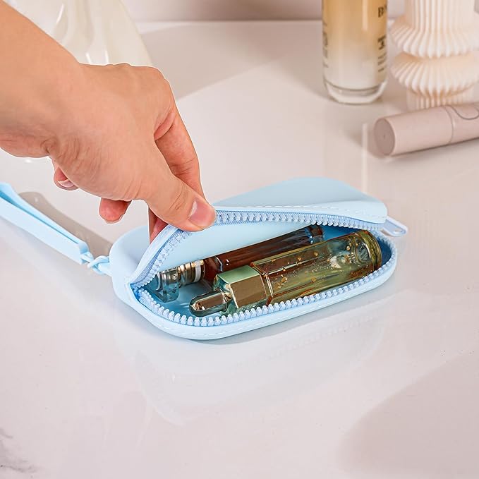 Small Silicone Multifunctional Essential Bag Portable Travel Makeup Bag for Women Men Cards Cash Bag Zipper Pouch (Light Blue)