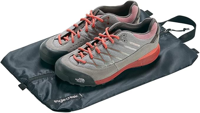 Eagle Creek Pack-It Isolate Shoe Bags for Travel - Ultra-Lightweight, Durable, Water-Resistant Ripstop Fabric with Self-Repairing Zipper and Easy Top Handle, Black