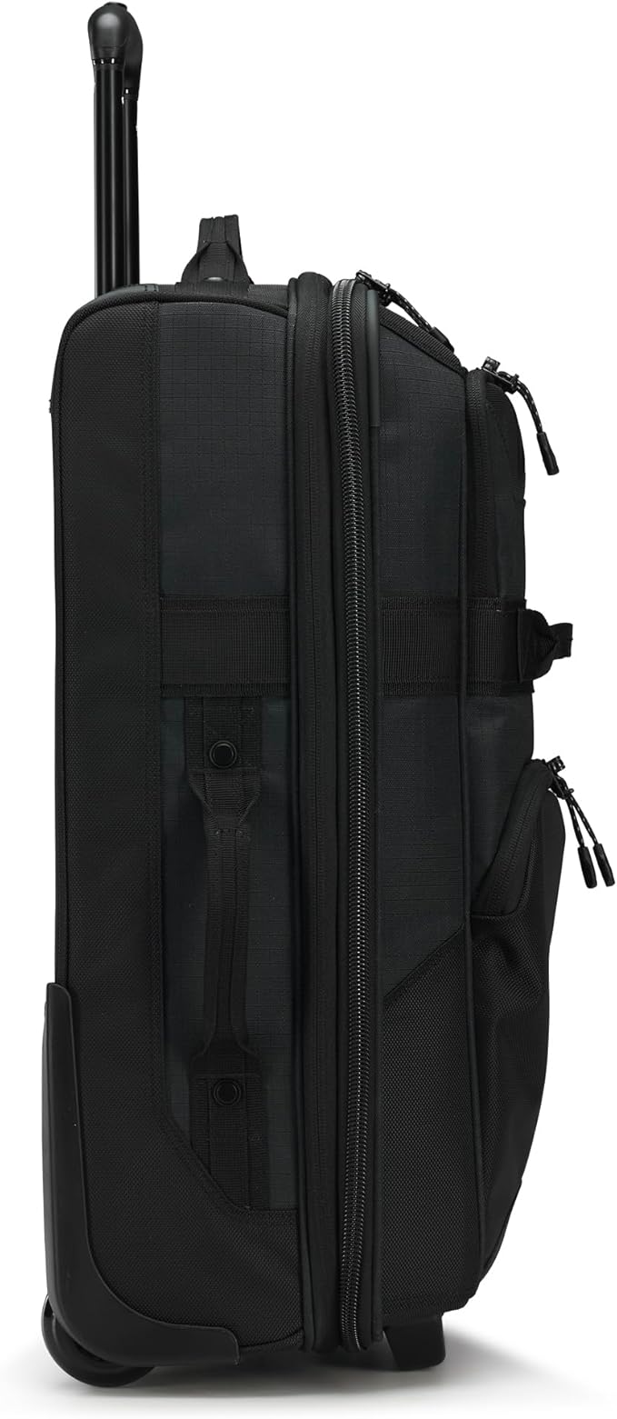 OGIO Alpha Layover Travel Bag (Black)