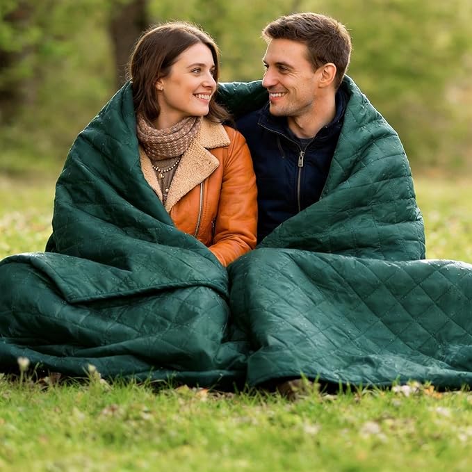 Northroad Waterproof Outdoor Blanket w/Sherpa Lining, Large Windproof Camping Blankets for Cold Weather, Light Weight and Warm for Stadium, Hiking, Dog, Picnic, Washable, 67”X 87” (Green, 1PCS)