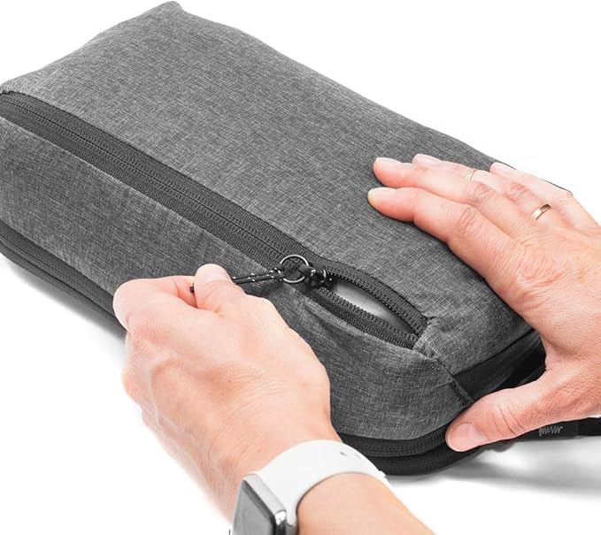 Peak Design Packing Cube, Charcoal, Weatherproof Luggage Cube with Dual Compartment Organization, Expansion and Compression, Zipper Opening, Travel Organizer for Men and Women, Size S