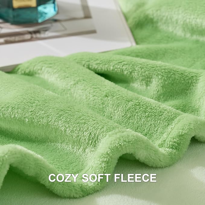 Hansleep Fleece Grass Green Throw XL Blanket, Super Soft Flannel Fuzzy Plush Cozy Blanket for All Seasons, Grass Green, Throw XL 50x70 Inches
