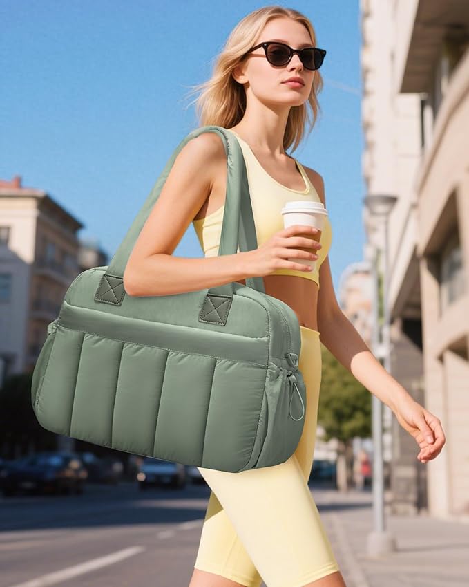 oscaurt Gym Bag for Women Lightweight Duffle Bag for Travel with Toiletry Pouch Water Resistant Carry On Weekender Overnight Duffel