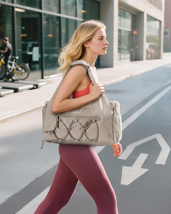 BAGSMART Gym Bag for Women, Lightweight Duffel with Shoe Compartment, Tote Bag with Wet Pocket for Yoga Travel, Camel