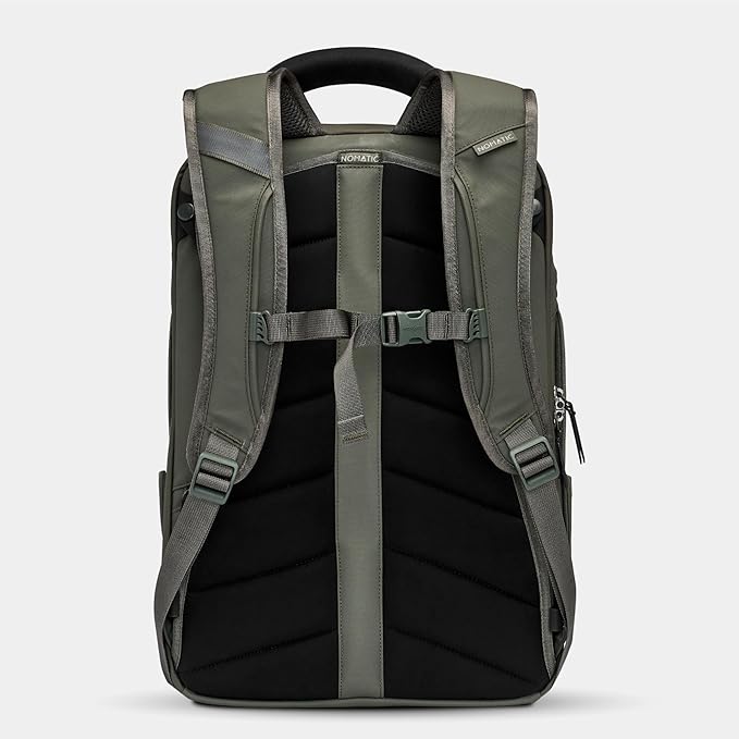 NOMATIC 20L Travel Pack - Mens Travel Backpack - Expandable to 30L - Water Resistant Daypack - TSA-Ready - Lightweight Business Traveling Backpack for Men - 16" Laptop Compartment